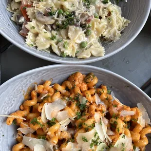 roasted cauliflower cavatappi and farfalle