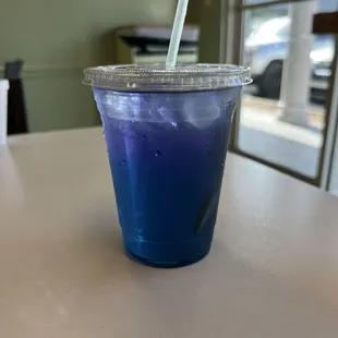 butterfly pea iced tea