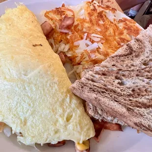 Ham &amp; Cheese Omelette