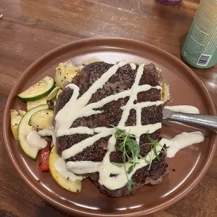 Rib eye with fresh veggies