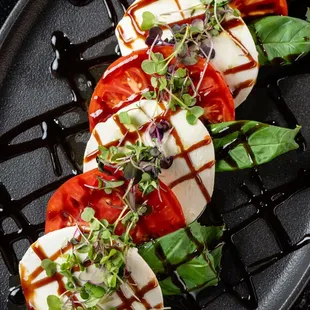 Tomato &amp; Mozzarella Salad