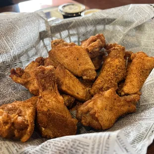 Dry rubbed wings