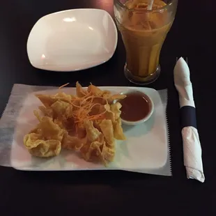 Spicy Rangoon&apos;s and Thai iced tea