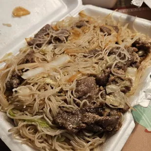 Beef Chow fun: pretty good, much easier than making it at home.