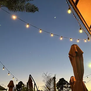 Love patio sunsets at Red Table!