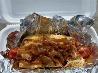 Get It On A Bun At Booty's