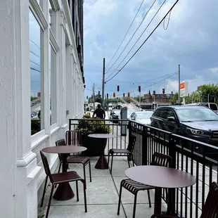Front entrance with outdoor seating