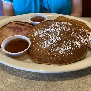 Gingerbread Pancakes