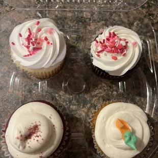 Cupcakes! Vanilla, chocolate, red velvet, carrot cake
