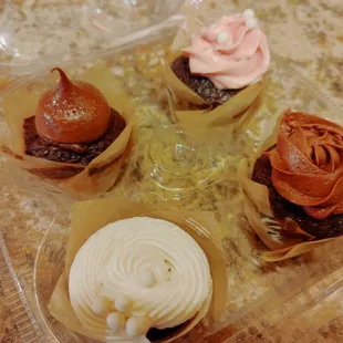 Mini Cupcakes Assorted Spoiler Alert: THEY'RE ALL GOOD
