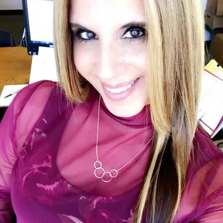 Sandra F.