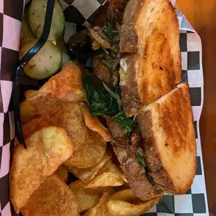 Pulled pork, Swiss, mushroom and spinach &quot;samich&quot;