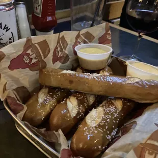 Pretzel sticks