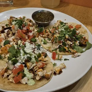 Pollo asada taco