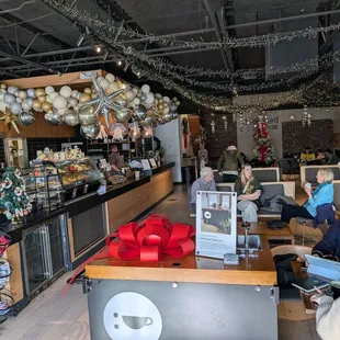 sushi and sashimi, interior