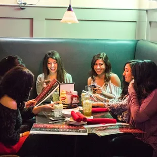 interior, ramen and noodles