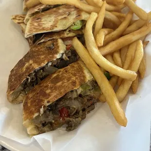 fajita wrap with fries (Asada)