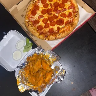 WAP ~wings and pizza~