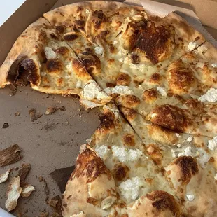 White pizza with all the "bubbles" in the dough