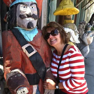 Linda N.
