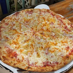 Hawaiian Pizza