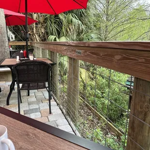 ramen and noodles, outside