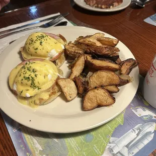 Eggs Benedict