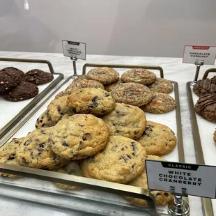 IG @kurlykonnoisseur