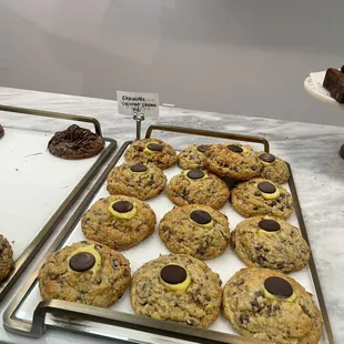 IG @kurlykonnoisseur