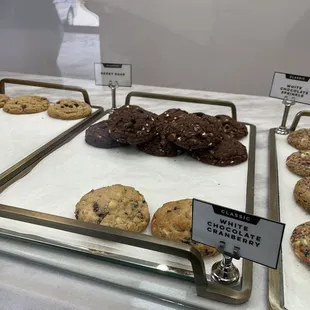 IG @kurlykonnoisseur