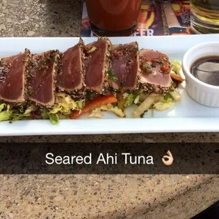 Seared Ahi Tuna*