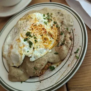 Biscuits &amp; (Vegan) Gravy