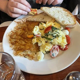 Fresh Mozzarella Scramble