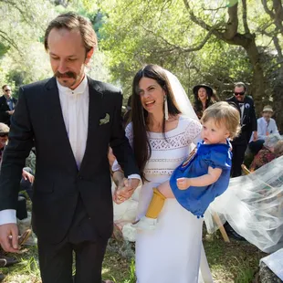 Darcy &amp; Andy getting married  at Redwood Ranch, Three Rivers.