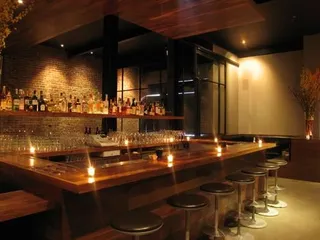 Executive Order Bar & Lounge