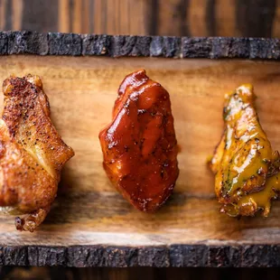 chicken wings, bbq wings, fried chicken wings, fried chicken, chicken, bbq chicken, poultry, chicken wings and fried chicken, food