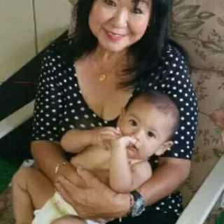 Debi V.