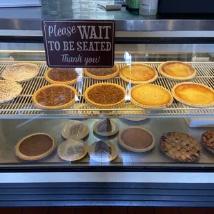 Pie case| Reececliff Diner | Lakeland FL | 10/2/21
