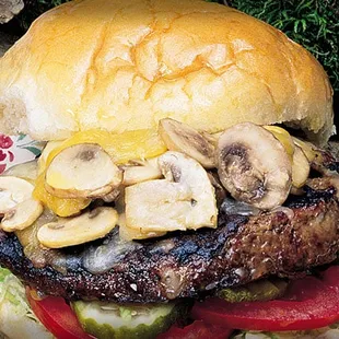 Burger patties are 100% Choice Ground Chuck