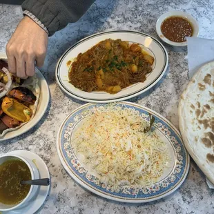 Lamb Akadah Lunch and Mixed for 1