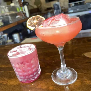 Lady lilya cocktail  Sea foam fizz