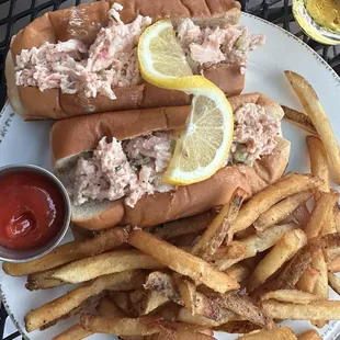 Lobster roll