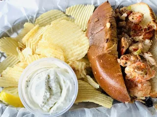 Dockers Waterfront Restaurant & Bar