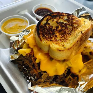 Pulled pork Grilled Cheese