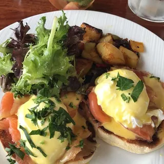 Smoked Salmon Benedict