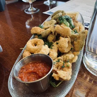 Crispy Fried Calamari