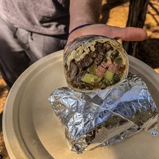 Tuesday-Sunday 12pm-9pm
Pick up or delivery available.  Find us at the Thicket Food Park.