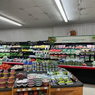the produce section of a grocery store