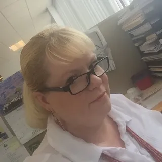 Amy B.