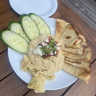 CLASSIC HUMMUS